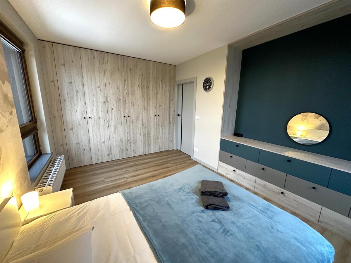 Apartament Lotnisko Chopina Warsaw Airport Varsóvia Exterior foto
